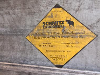 2012 напівпричеп Тентовані Schmitz SCS 24 TIR