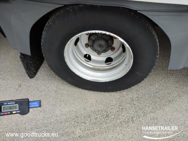 2017 Kofferwagen Sattelcurtainsider Mercedes-Benz Atego 824 L